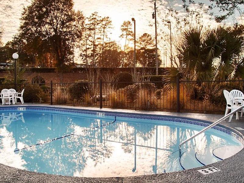 BCED0705C402A97B8CCE44FFFA3940F1