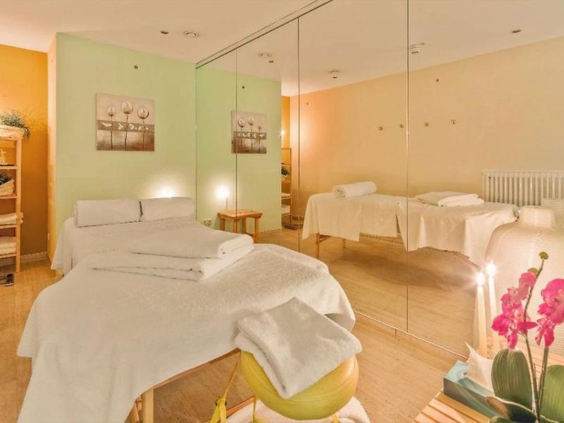 54418B83FF65BFF8B0C682344CE16B0F