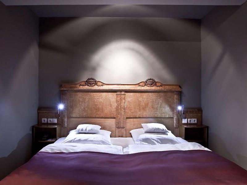 0BA64B4E1078D9973E4EF6024C141B66