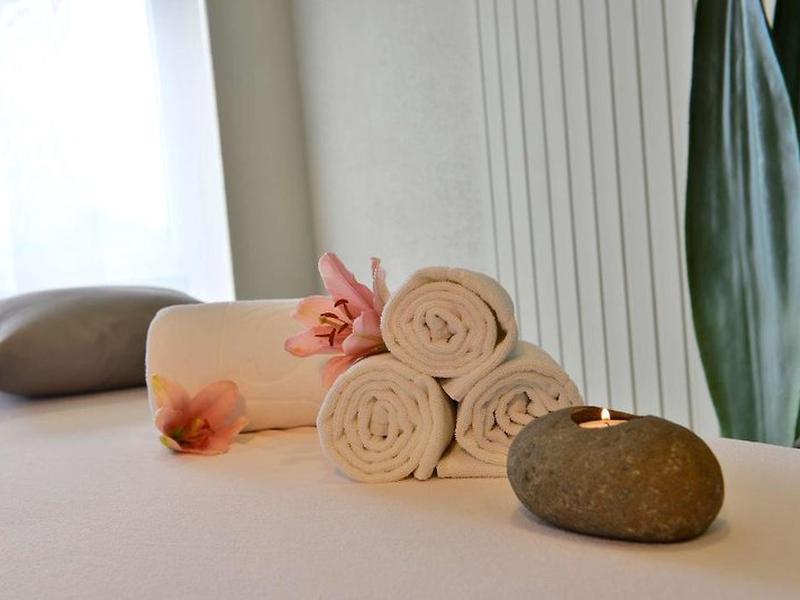 FEF5D70A6294DE24920E661E7EF5DCB8