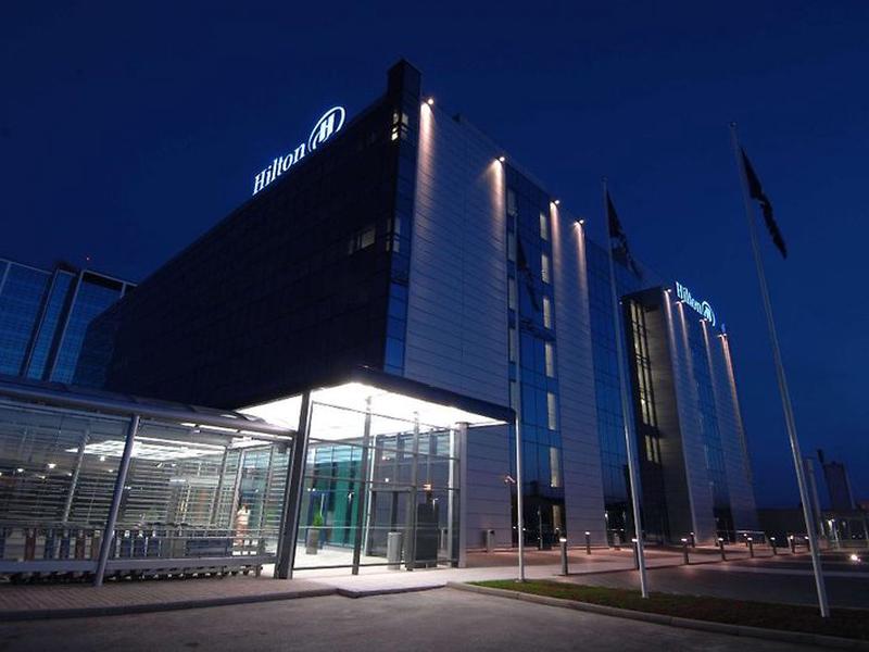 F77C56306C030E8864CED125CD57C321