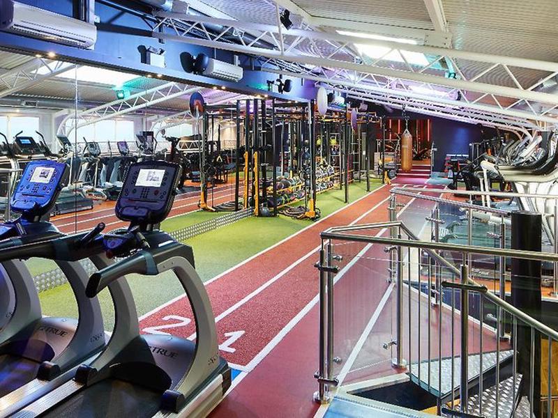 212DD9A65EFD4092BE242A80F2EF6239