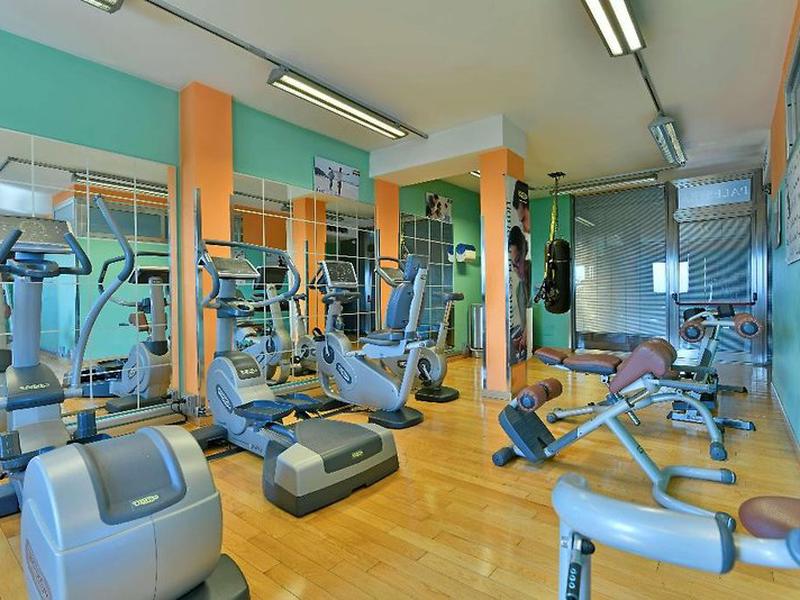 6A6F928ECC66A8B9E3CDAB6C345F590D