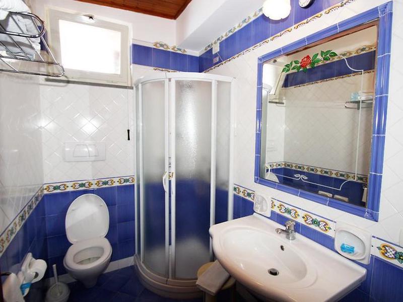 2F4D45E0BCAD110033BAA68674B4B9E8