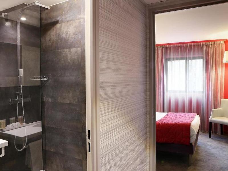 AC52F9884400325C1264D81CDAC29136