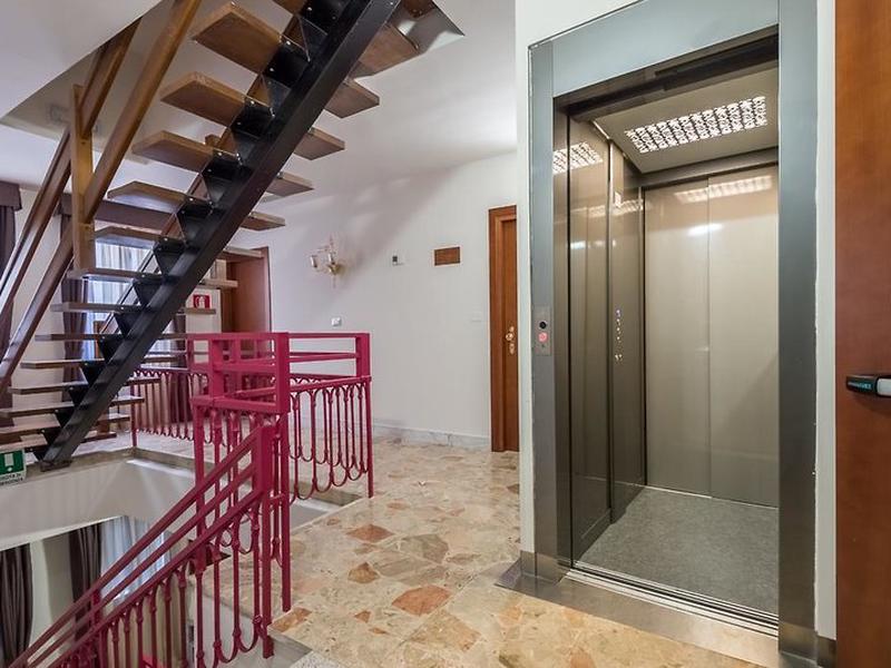 112A03F651290A810D48D6CD47AAC573