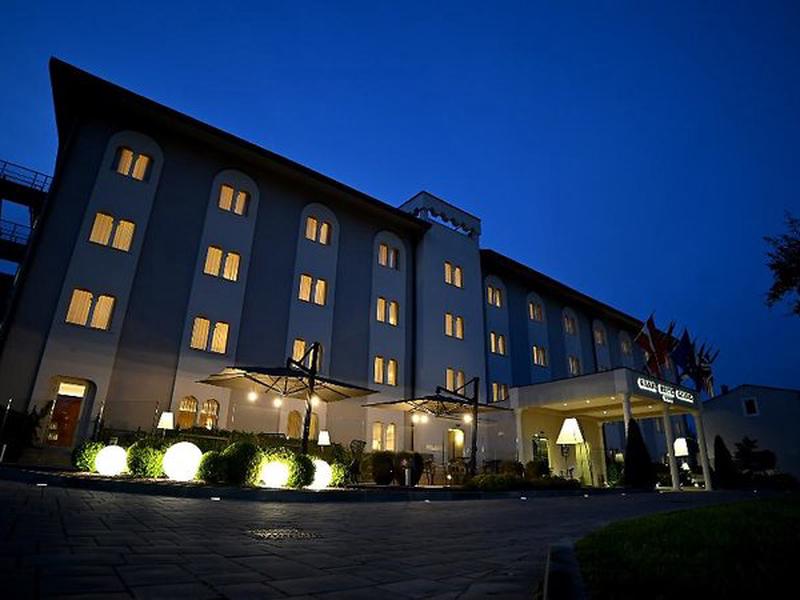 75020E46D7F2C1FF6D6135D64F562796