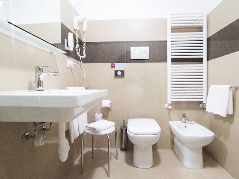 F9CAFFF6B8C758D437C788BC8D741C8B