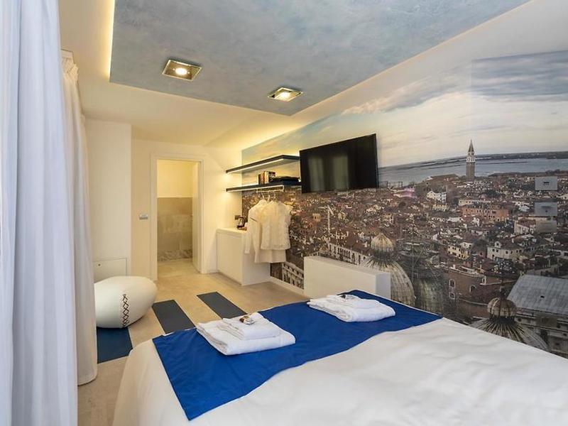 51860ABA4D2153A36071852C475C4BC7