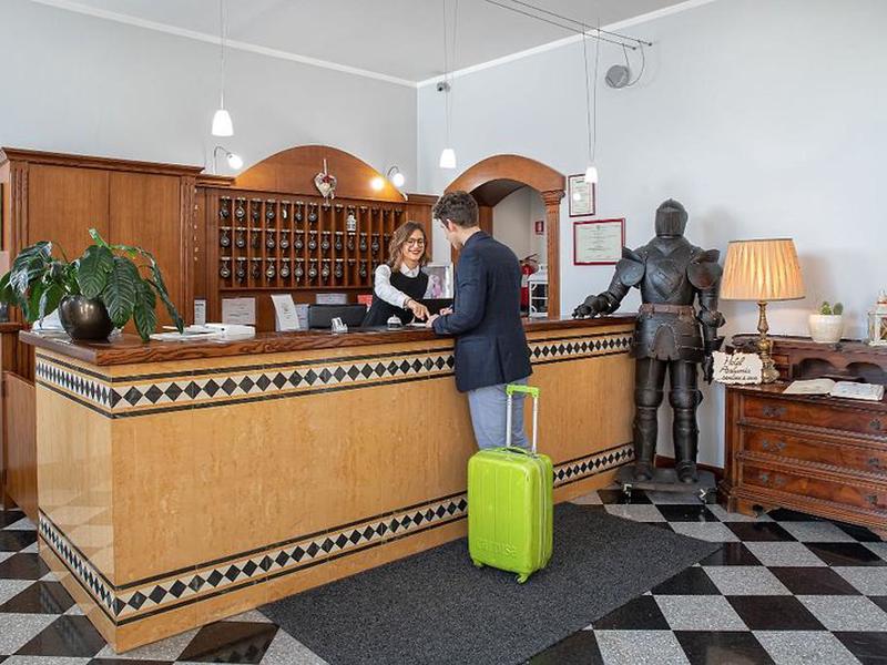 E7006B3EF06427100C86C39B80D66706