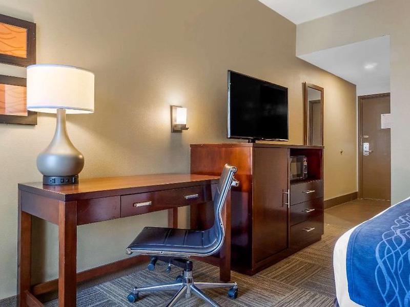 0B78CD6CD0C909D4D2B14E7CA1A59695