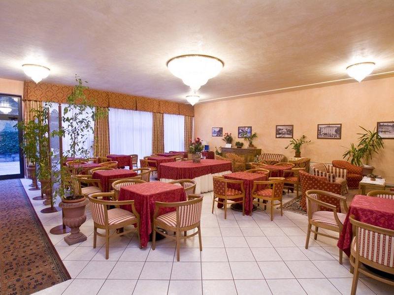 BB5FD993599D35B90339E18AA8CC629D