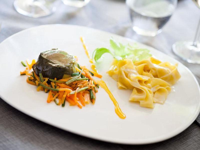 8EECB1E58EFDBFEEB3D4F0E88E4053BC