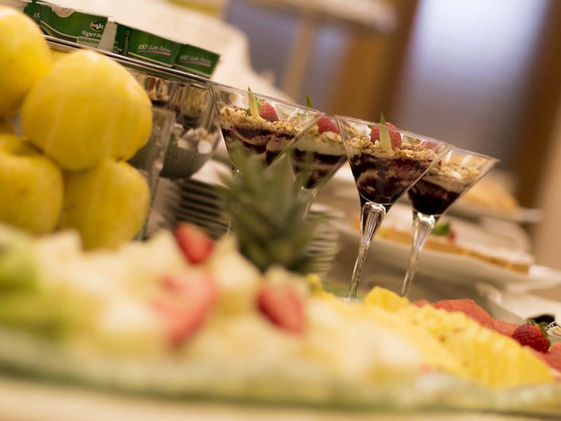 6832BB0FA196118734F7A4FF51DCC32E