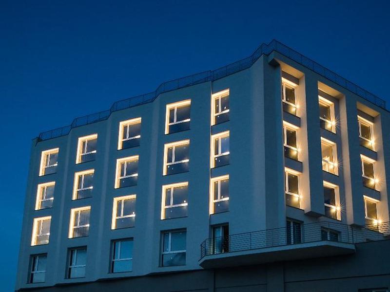 8A1A8C0D9A2D8D68DC9E3B4446669E3F