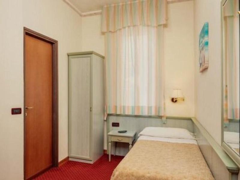 5E68357156BEE31CF9BCA2B22F91B15D