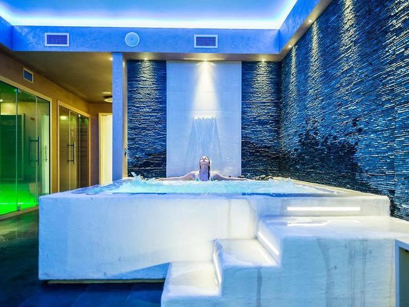 EF0722EBF61AC3BD90DD193D1F14BEBE