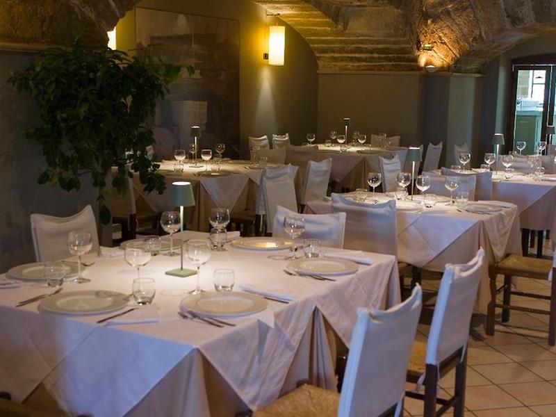 F4E21BABB73B881B89F9089577C18F0F