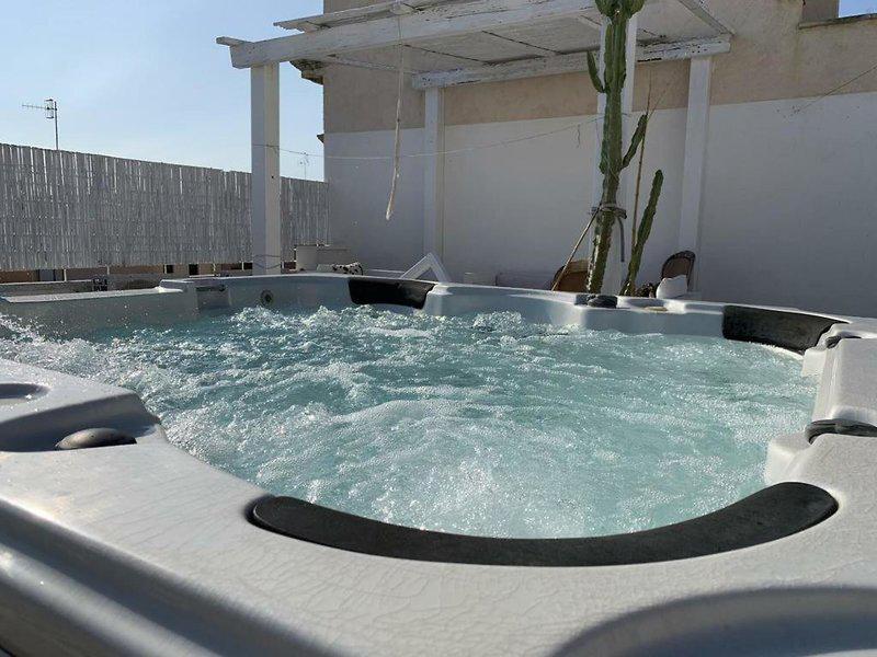 AECB108A87C5301E798D0DD6A810AE42