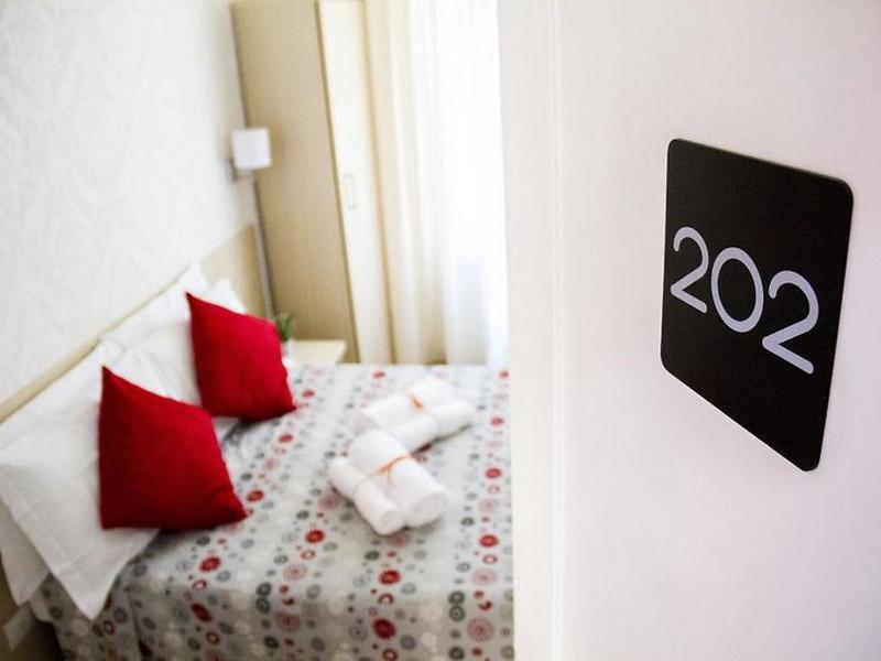 374334A0BDD1EAB47D49C1C9AA286E69