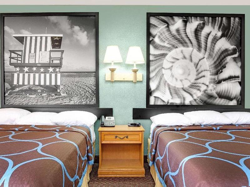 B660483AB53FAFF898968982E4A5334D