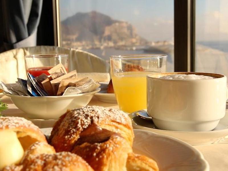 55A277ADF6C4BD4AAAD1C4BFAFF08303