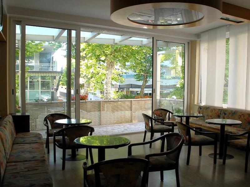 EB72EE7C1F17533347886656B1F0238B