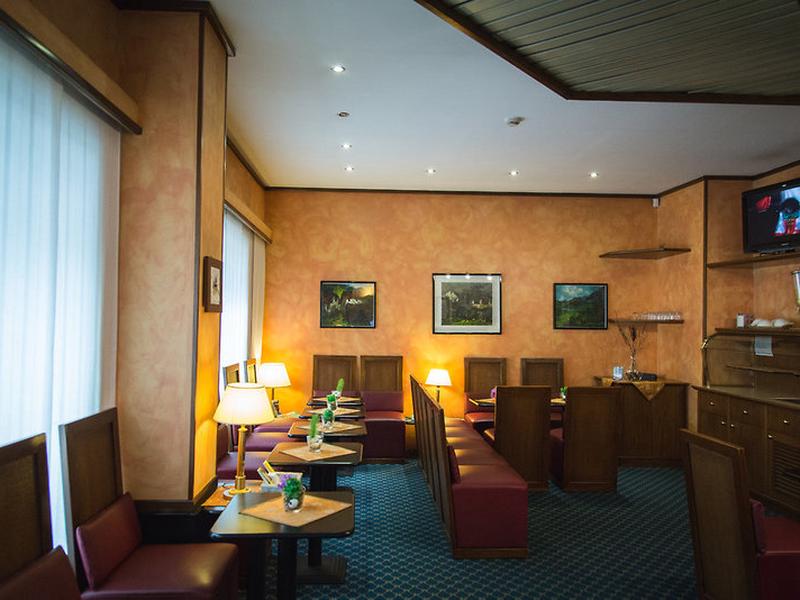 98F67D521E4DFBA676D74F1837C8AD28