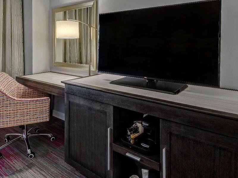 A348BB9DBF3140C50A2251CC840018D6