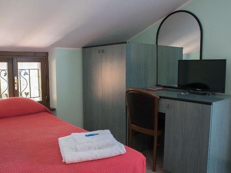 0E2E5BF7E6082C2888DFE9F91D729157