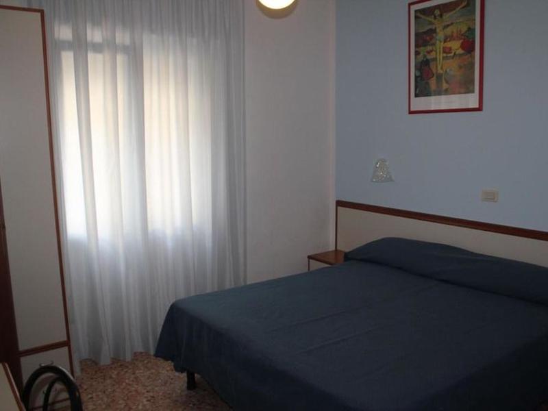 0B28DFE674FFF955A5DCB404BFE8561D