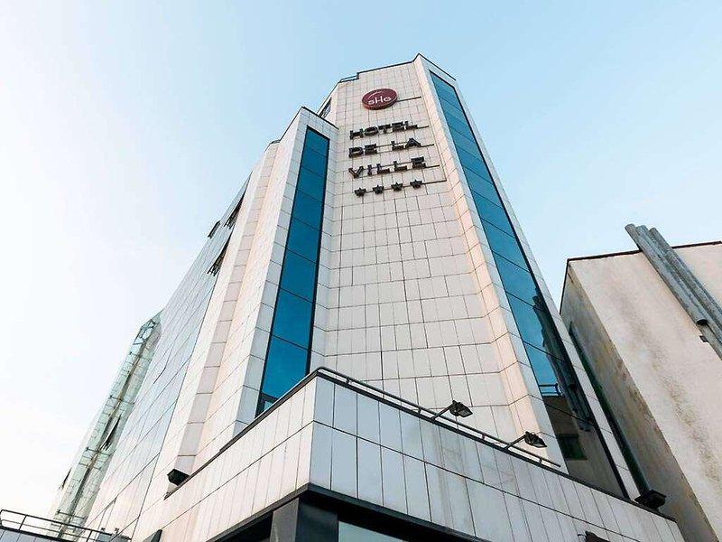 88346BA2271285C4B3750B05E12F32D1