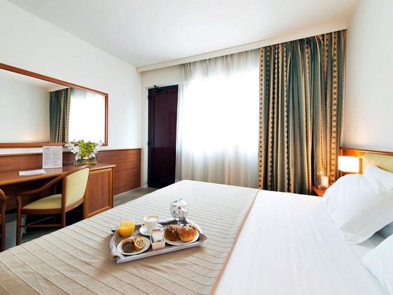 2D71AC88CB118DA0D0D5E51F459ACA54