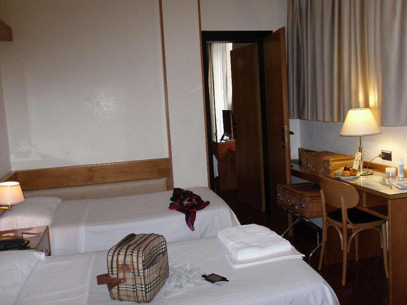 BE2ACB5C32D9708F824E4C81E4FB8F61