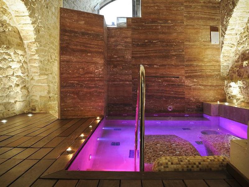 52D2DDECE0F3C7228C484904395D115B