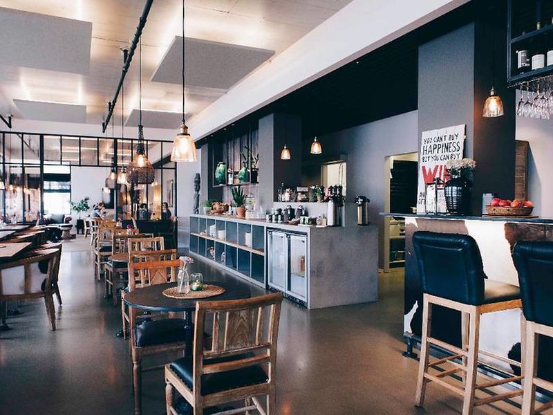 5EAD3F975FDB5B37E3D2938510975EF9