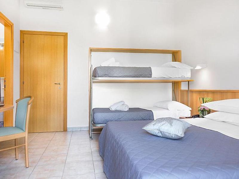 FC697524F4106B8E496DE7B781A43377