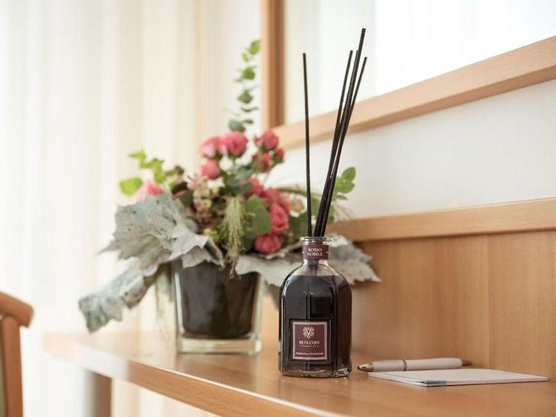 02380007706204F572689099E44F4A52