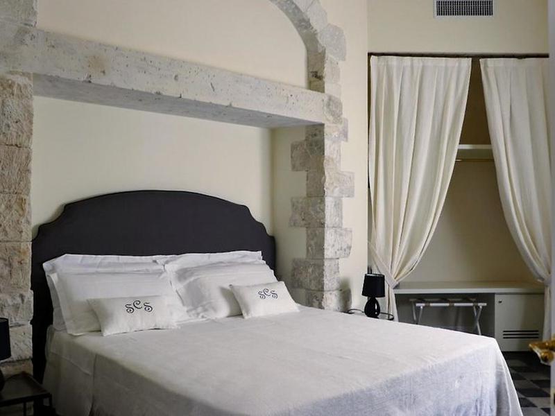 9D2E8B25E78E584F64EB215E59F803F0