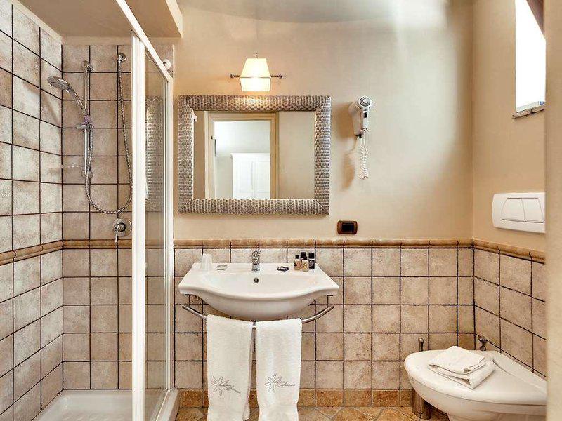 2824161873F6F63C183EF6719F7AAF43