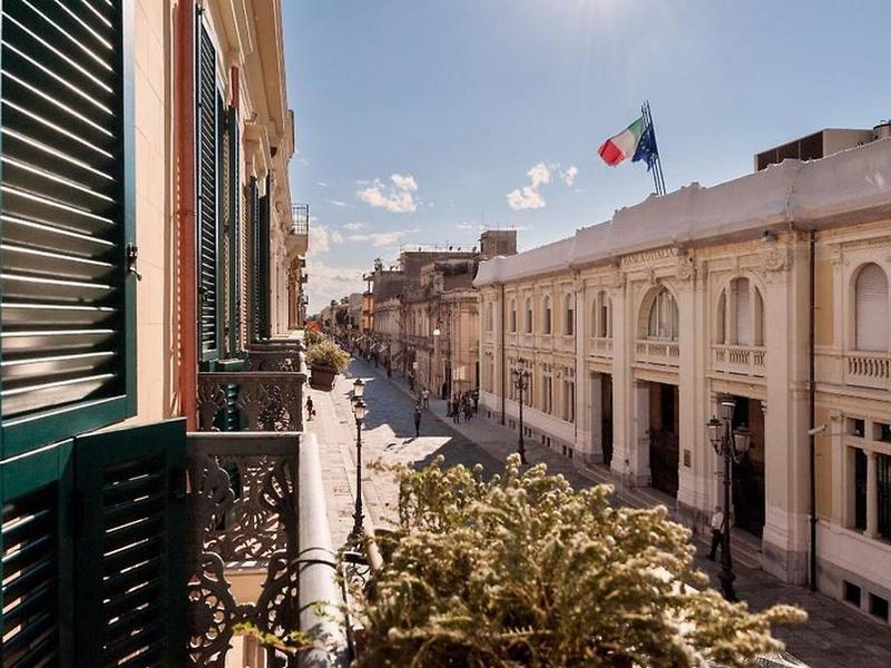 B046E748B26205F577F4526C1CCB89D1