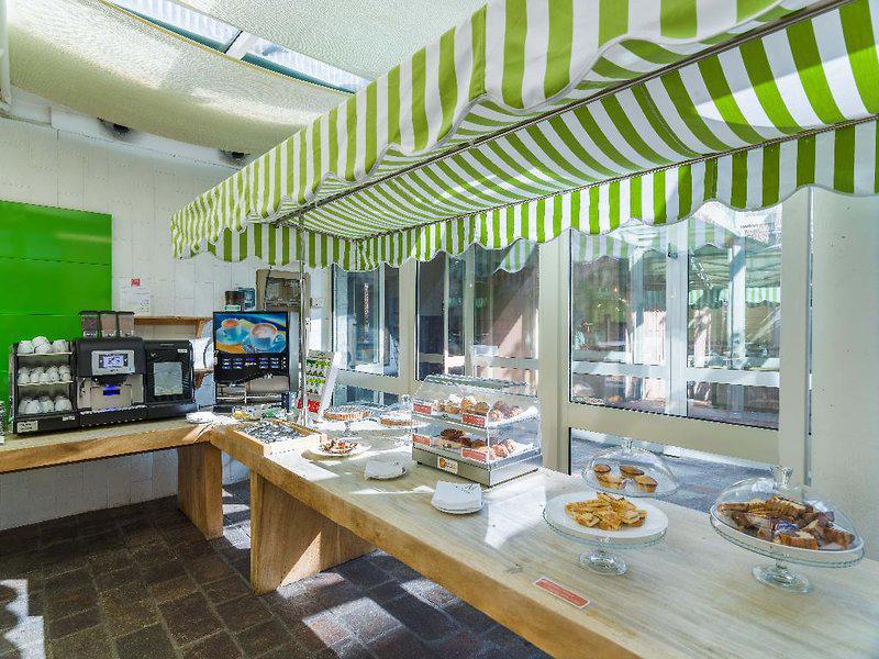 DC25CEAE494EC3C544CB8FC31C016E70