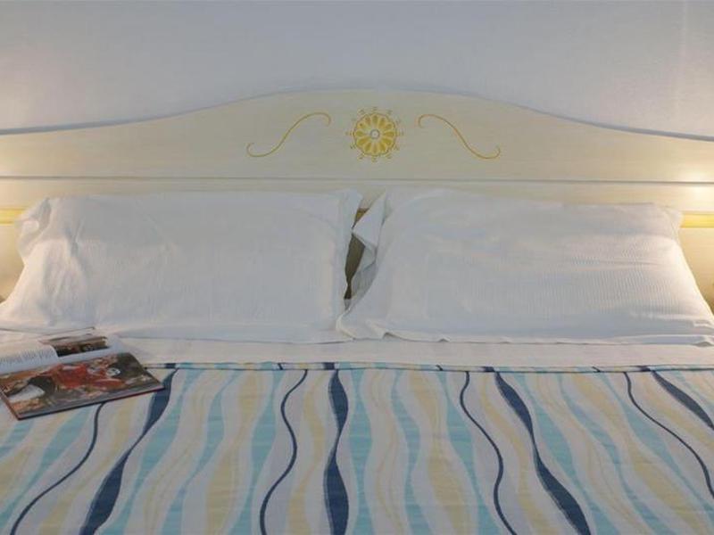 6542906F7781C56010D491CC3496C24C