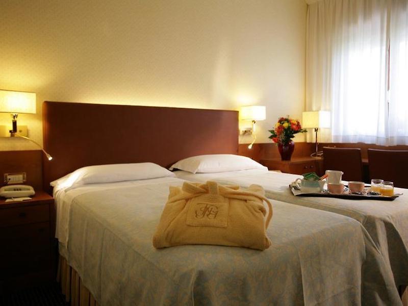 345B104EC676F2FE553C43A9BD9A7CAC