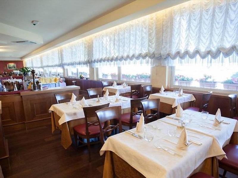 93CBC4B4DE1BFDF6A3DFC769A026A537