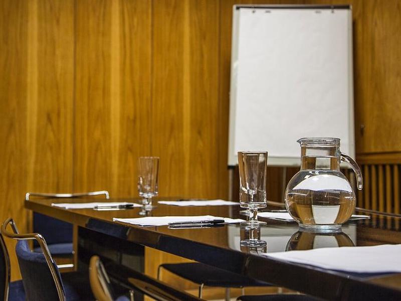 93B5152CE6C78466C4456ECBB056D33C