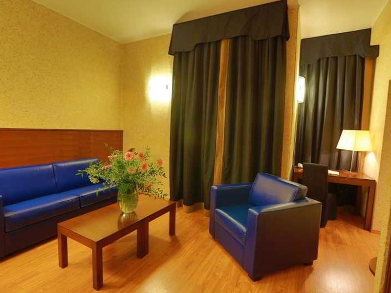 6C64BF2CE97FF72C31F2F45CE1B33FE2