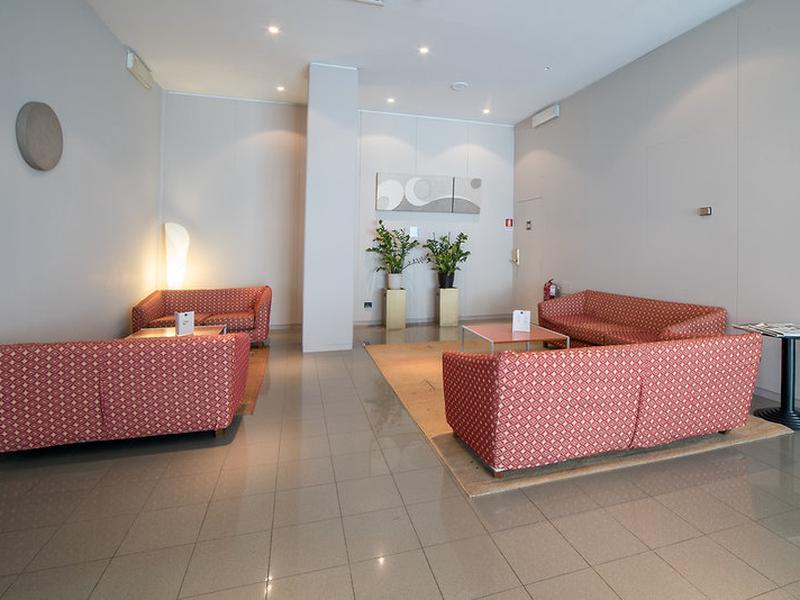 7669B04EC8CB54F31DF657D3582408E9