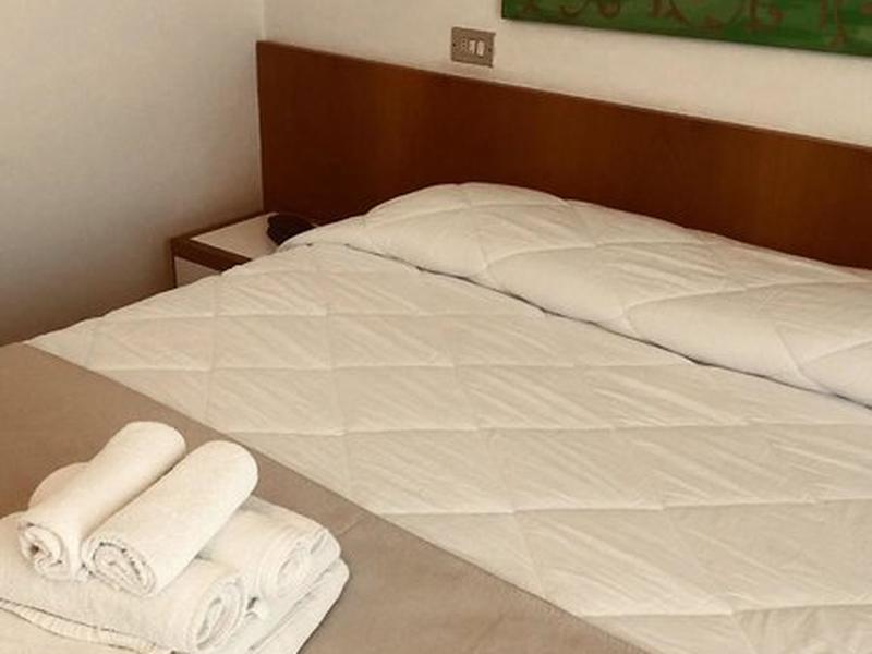 6C52B71440A3ED4F3075067C4CAAF0C9