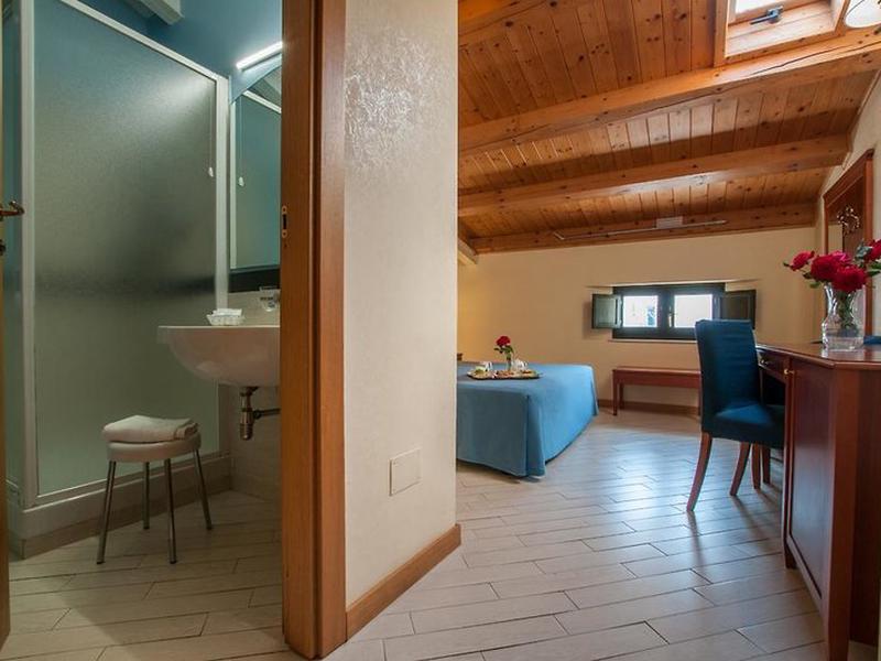 F4AC40CE60EFCA97A7553B867F4AF17E